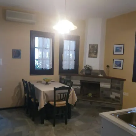 Dimosthenis Karastamatis 3* Xorychti